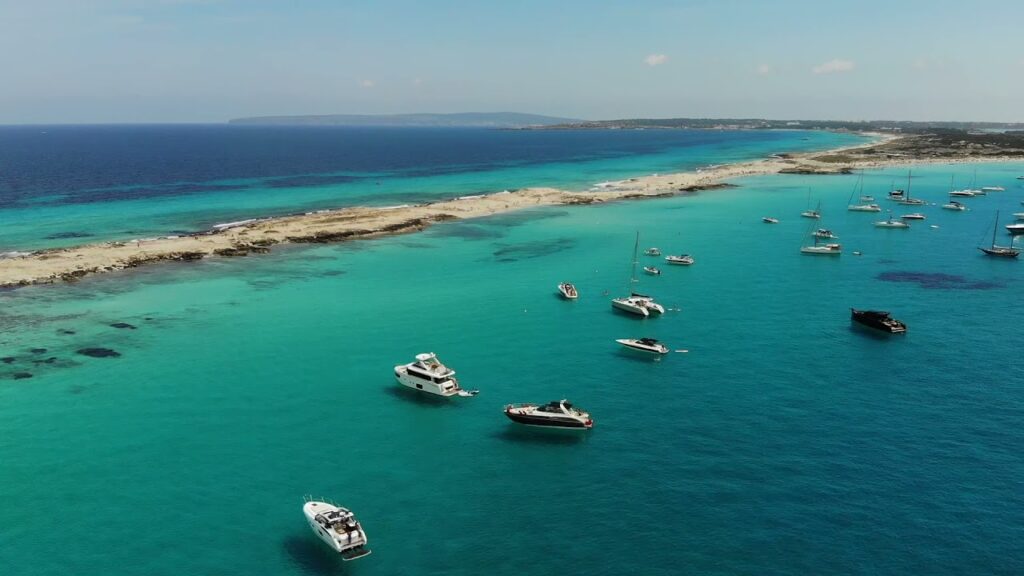 Formentera en barco: qué ver y dónde fondear